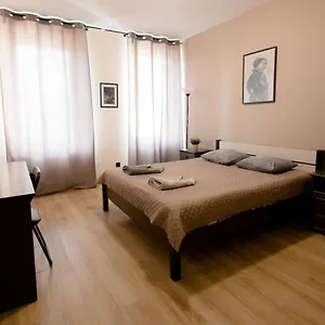 Hidden Peak - Guestrooms Варшава